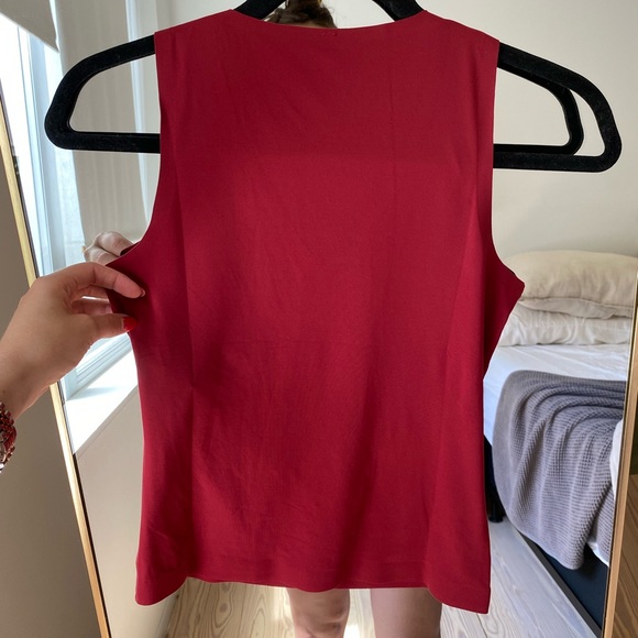 NWT SPANX Fit-to-You V-Neck Tank Red - Picture 7 of 9